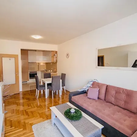 Апартаменты Harmonija 3 Требинье